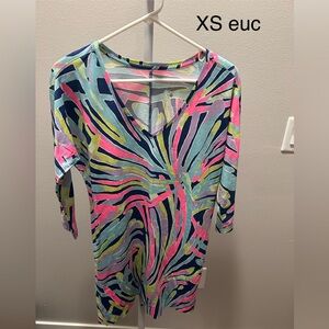Lilly Pulitzer XS dress colorful 
Excellent used condition!
